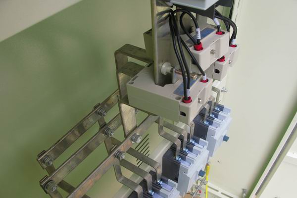 武安配电柜-应急照明配电柜使用对工作人员的具